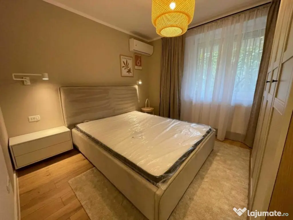 Apartament 3 camere zona Tineretului