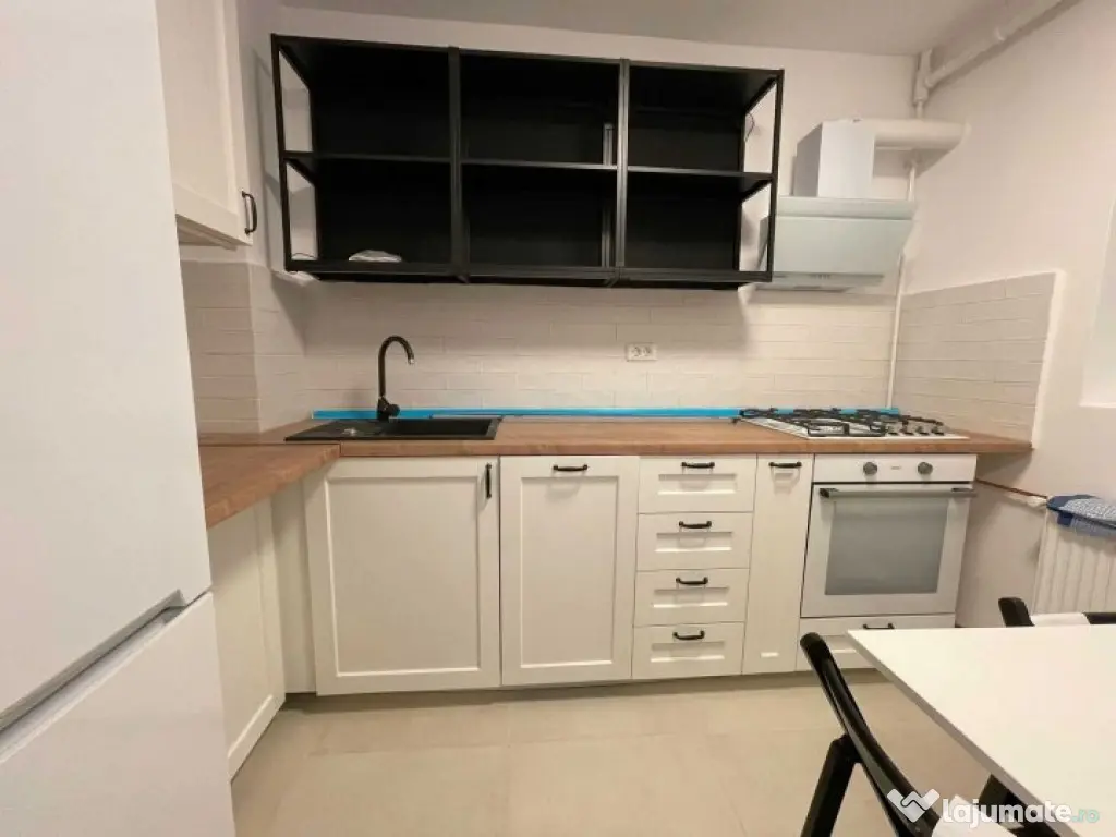 Apartament 3 camere zona Tineretului