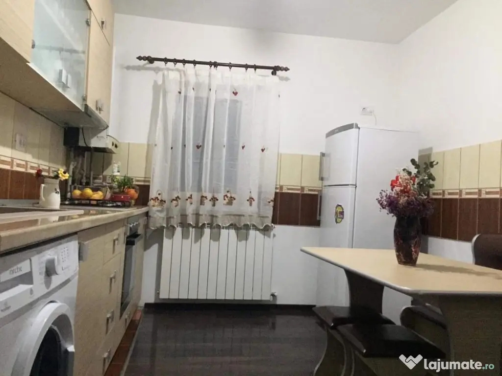 Apartament de 2 camere Spital Judetean