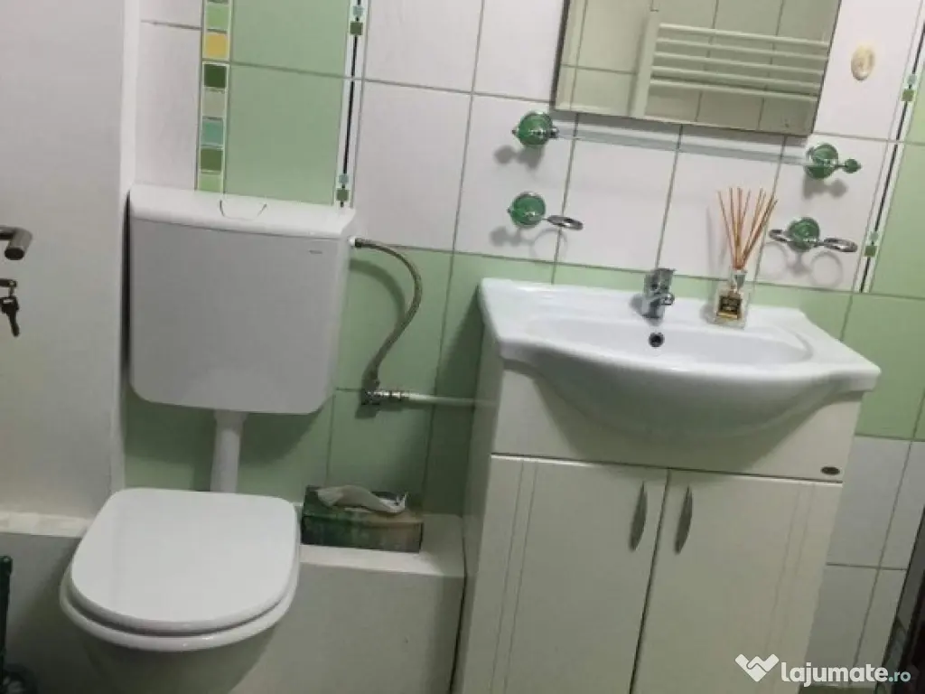 Apartament de 2 camere Spital Judetean