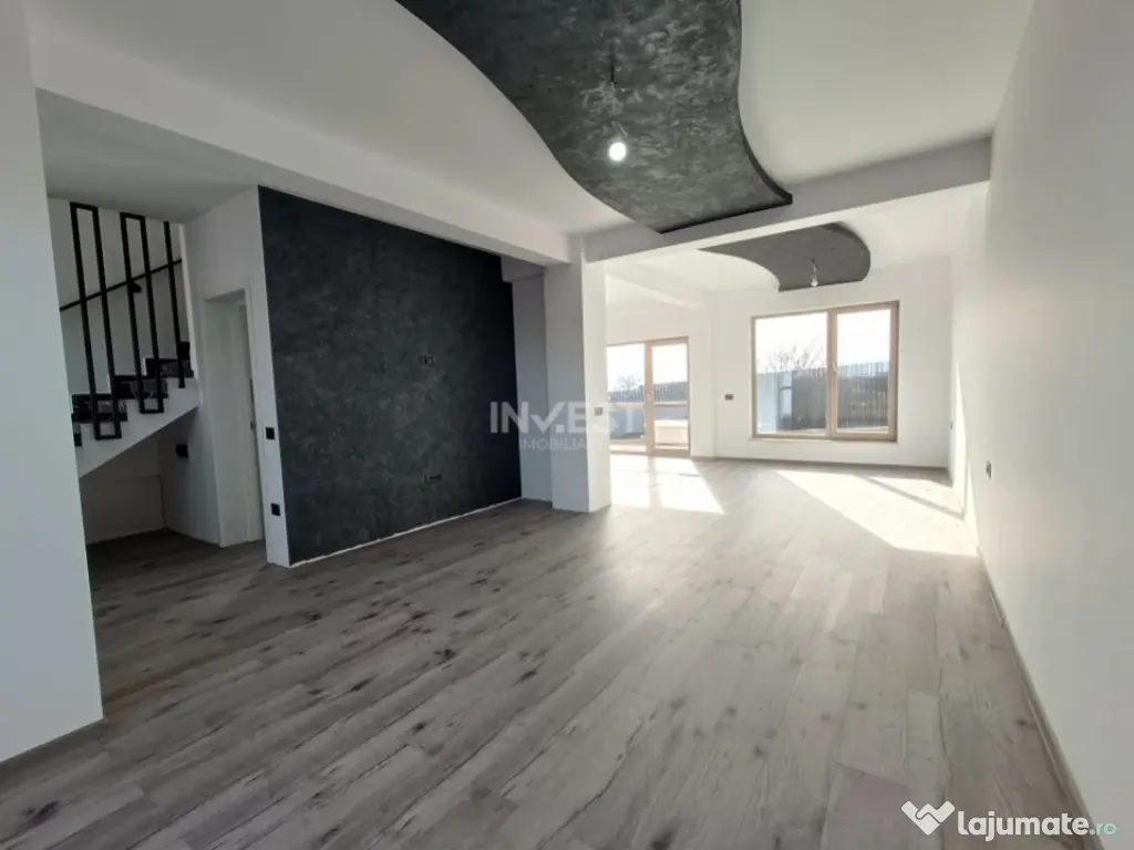 Vilă Duplex de Vânzare în Rediu, Iași