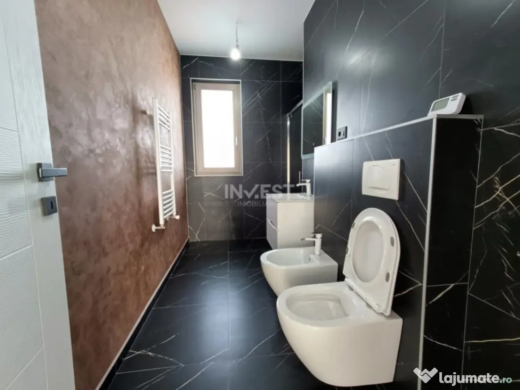 Vilă Duplex de Vânzare în Rediu, Iași