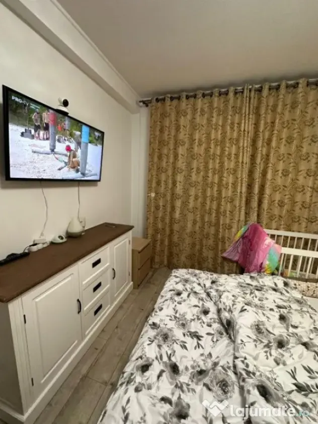 Casa de vacanta, 4 camere, 119 mp utili, 2300 mp de teren, M