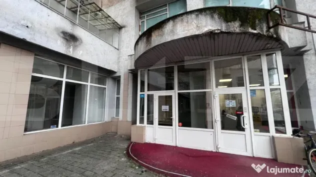 Spatiu comercial, 95mp, langa intrarea de la Piata Marasti