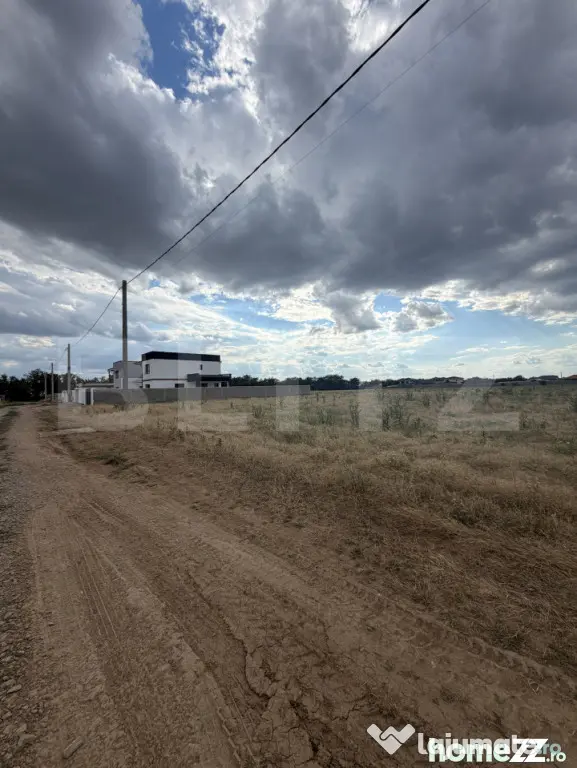 Teren intravilan 518 mp, zona Ionumi - Ford