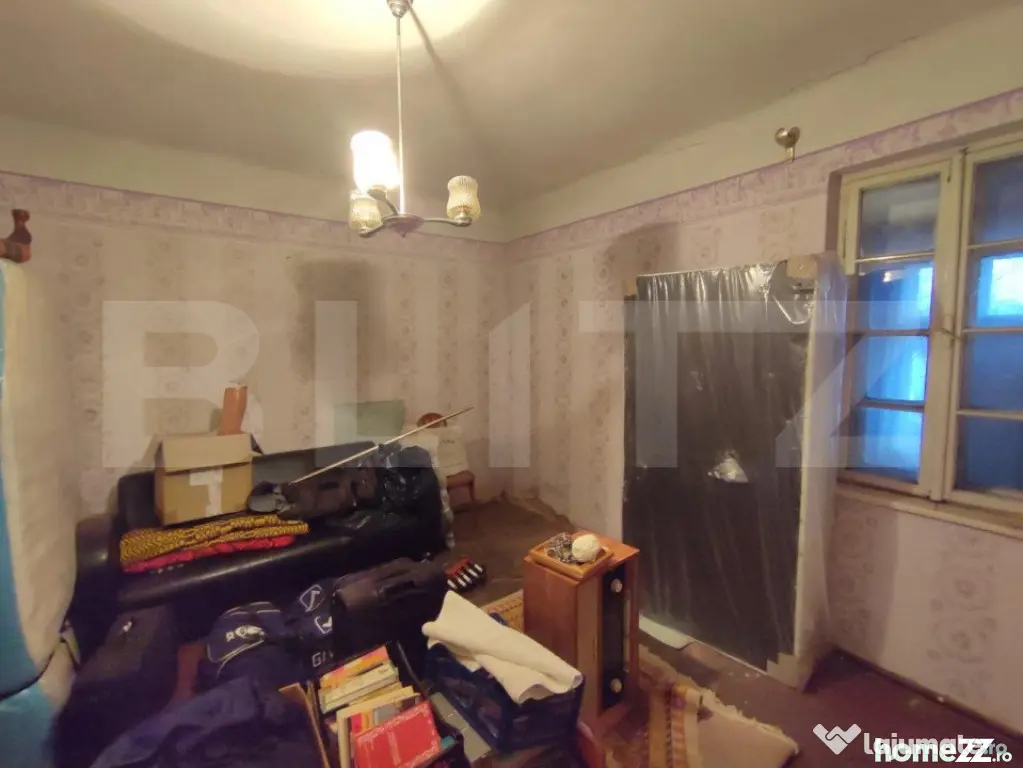 Casă Central în Radauți, teren 1500 mp