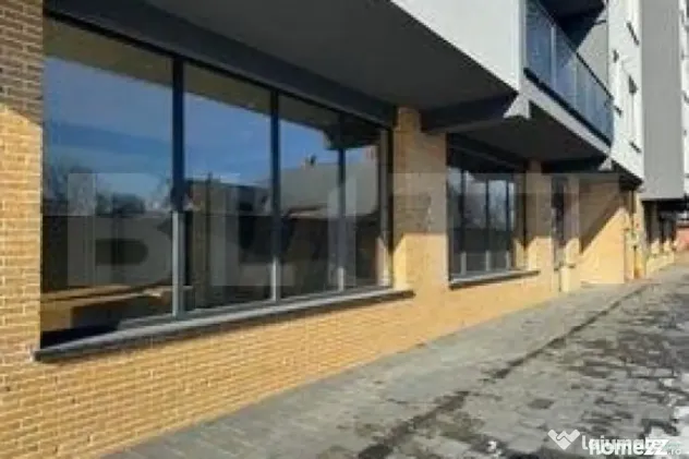 Spatiu central, 67mp, Radauti