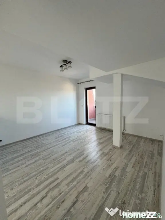 Apartament 3 camere, 100mp, situat pe 2 niveluri, zona Radau
