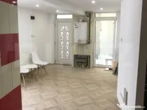 Casa cu 2 imobile, 2 camere, 140mp, Central