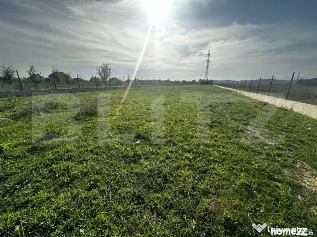 Teren intravilan, 850 mp, zona Prelungirea Panduri - Targu Jiu (Gorj)