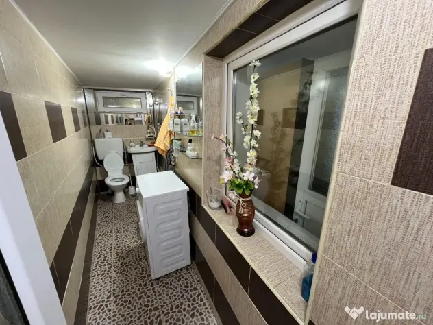 Casa constructie CARAMIDA --teren 250mp --zona str Babadag