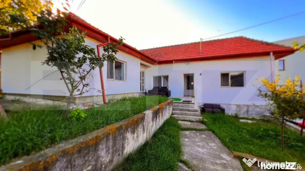Casa, 3 camere, 100 mp utili, zona Sararie - Iasi (Iasi)