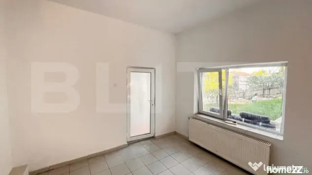 Casa, 3 camere, 100 mp utili, zona Sararie - Iasi (Iasi)