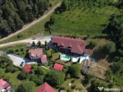 Pensiune in zona de munte-Baia de Fier 