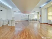 Birou de închiriat în clădire de birouri, Brașov, lâ... 