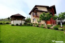 Casă individuală ideală pentru două familii sau locuinț