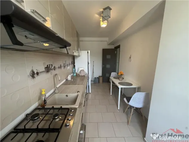 Ap 2 cam,bloc nou, parter, parcare, zona Lidl- Sud