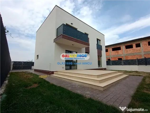 Casa 4 Camere LUX