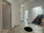 Casa de vanzare 4 camere/P+1+mansarda/mobilat/utilat 