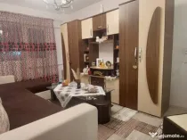Garsoniera decomandata transformata in apartament cu 2 camer