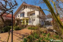 Vila Duplex cu 10 camere, cartier Serbanesti, Bacau