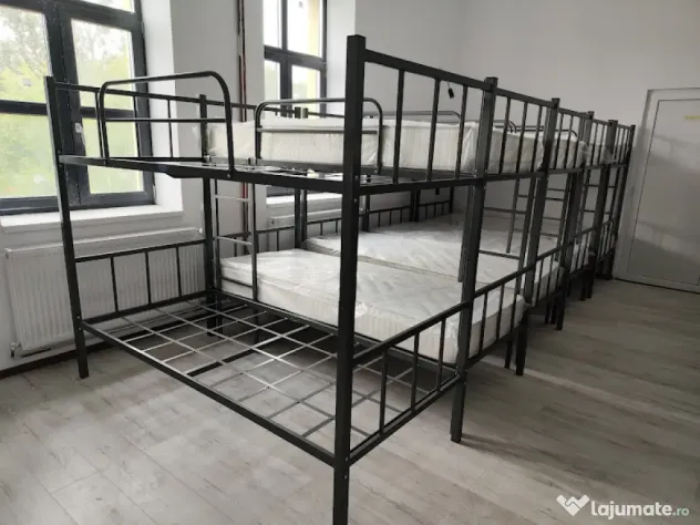 Paturi Metalice Etajate din Stoc – Ideale pentru Cazări Colective!