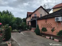 Proprietate cu 2 cladiri in Chisineu Cris - ID : RH-41243-property