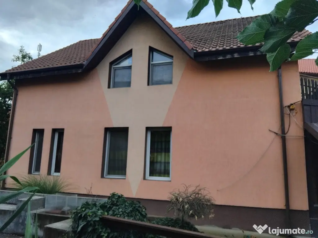 Proprietate cu 2 cladiri in Chisineu Cris - ID : RH-41243-property