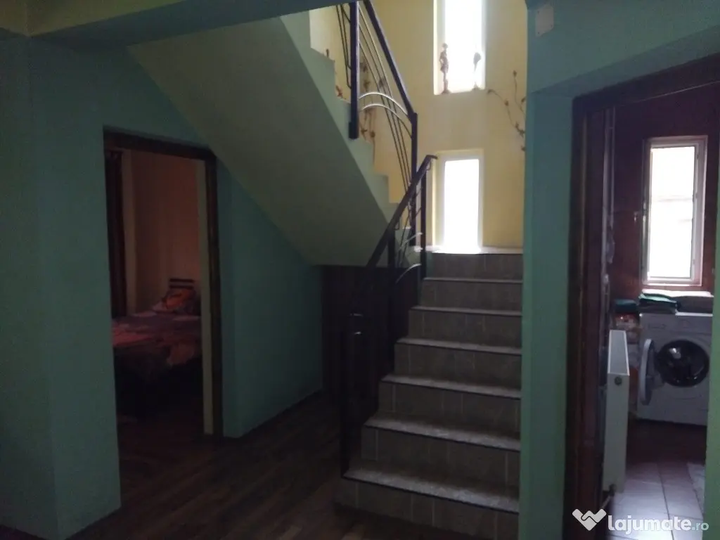 Proprietate cu 2 cladiri in Chisineu Cris - ID : RH-41243-property