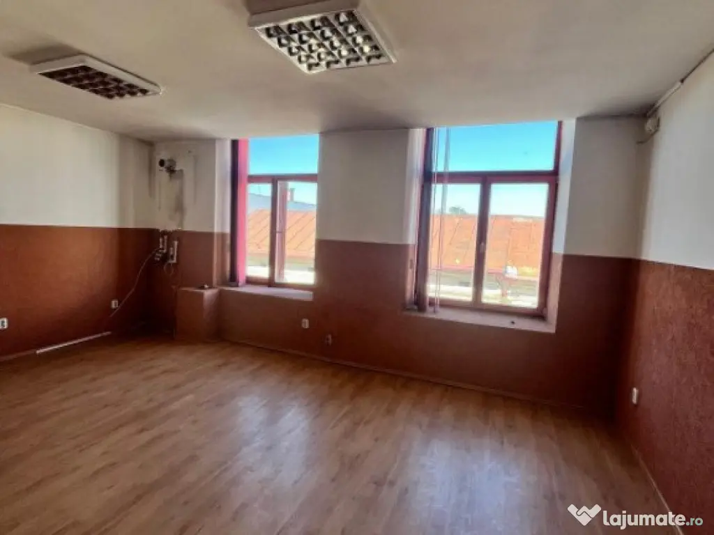 Spatiu comercial, ultracentral , Radauti!