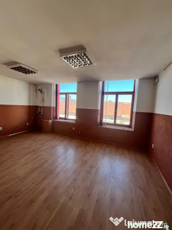 Spatiu comercial, ultracentral , Radauti!