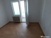 Apartament 3 camere zona Coroana de Aur 