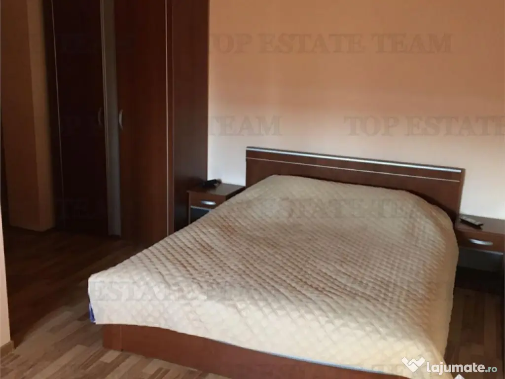 Vila deosebita 9 camere - Cornu de Jos