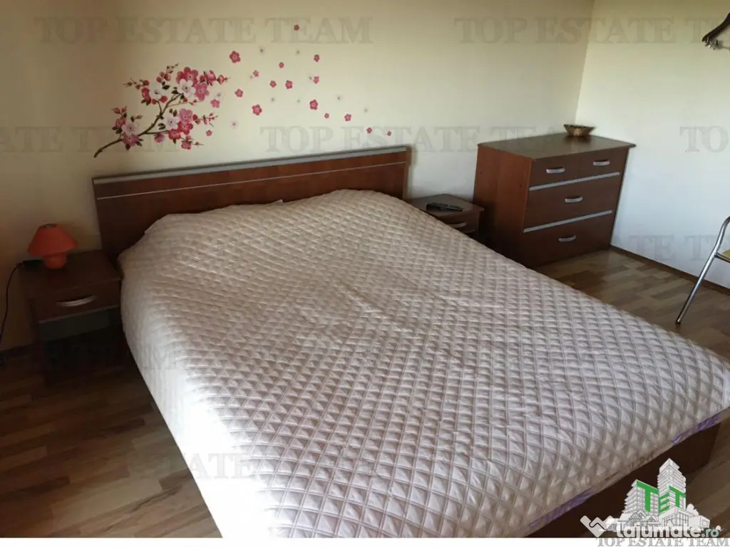 Vila deosebita 9 camere - Cornu de Jos