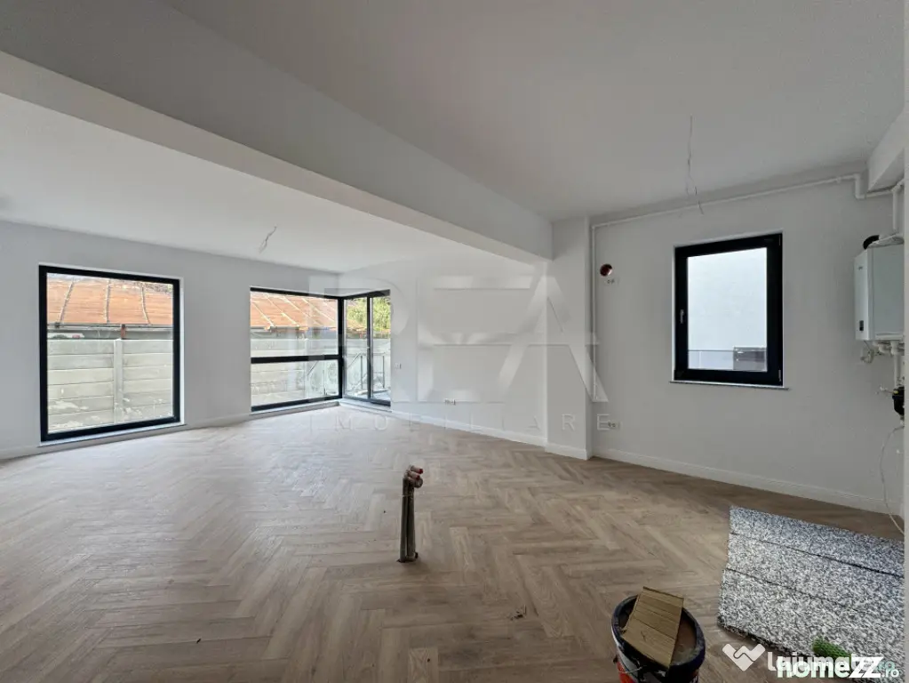 2 camere curte si terasa 102 mp Ultracentral - Bucuresti (Bucuresti-Ilfov)