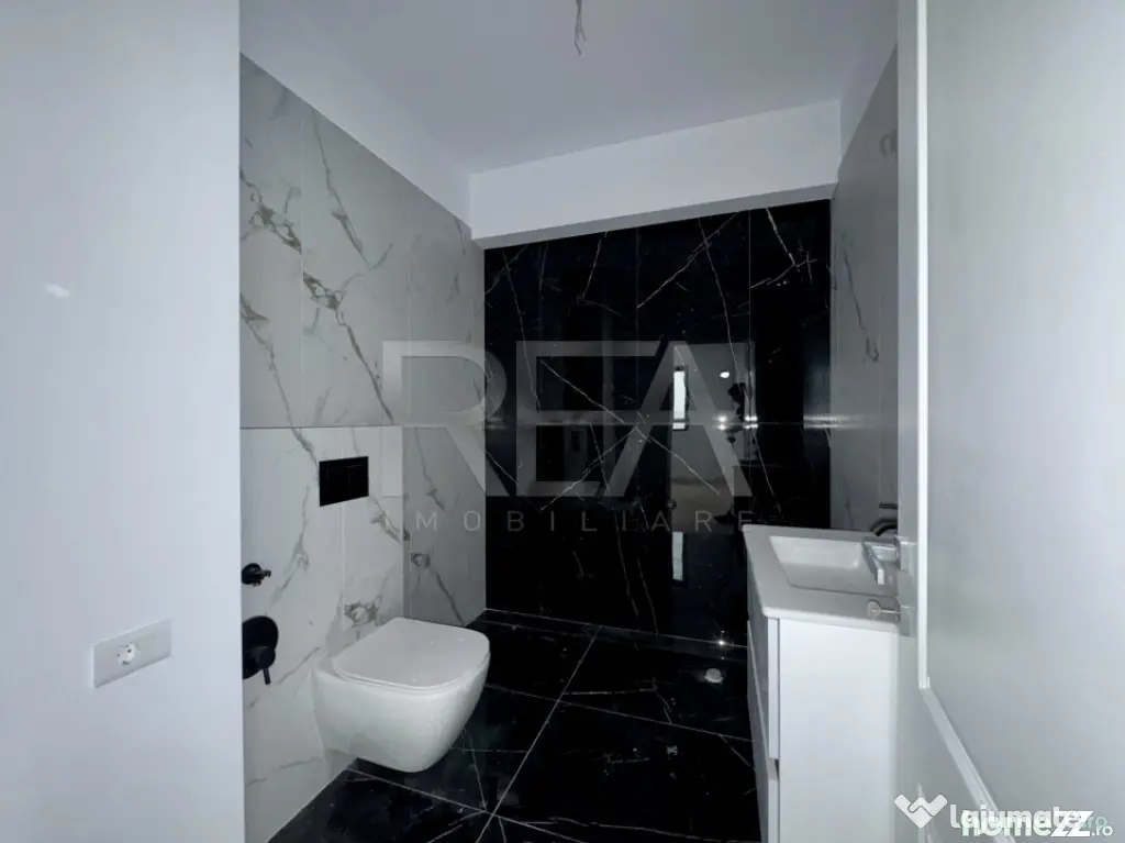 2 camere curte si terasa 102 mp Ultracentral - Bucuresti (Bucuresti-Ilfov)