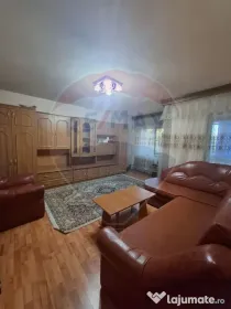 Apartament cu 3 camere de închiriat în zona 1 Mai