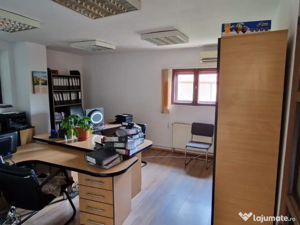 Teren 1000 mp-Cladire 400mp