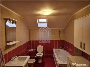 Suceava, casa deosebita in zona linistita. 