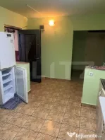 Apartament de vânzare cu 3 camere, 63mp, decomandat - zona