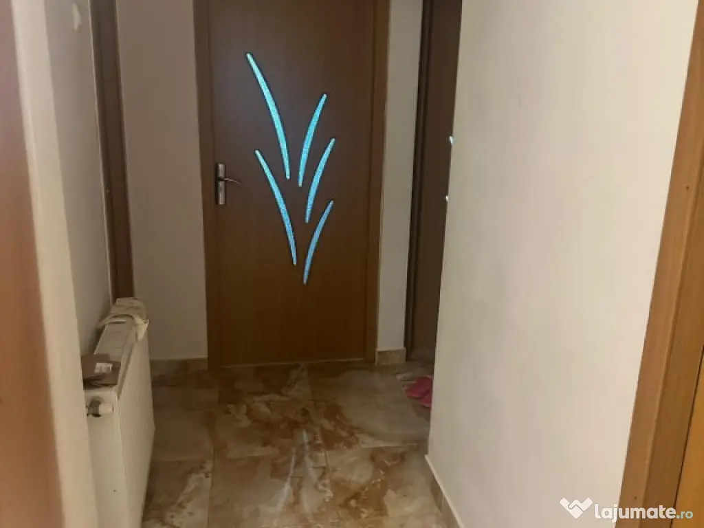 Berceni, Ap.3 cam, decom.Parter+balcon.