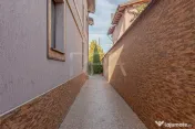 Vila cu 5 camere - Teren 400mp - Aparatorii Patriei 