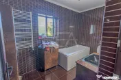 Vila cu 5 camere - Teren 400mp - Aparatorii Patriei 