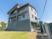 Casa cu 12 camere de vanzare in zona semicentrală! COMIS... 