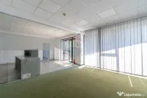 Casa cu 12 camere de vanzare in zona semicentrală! COMIS...