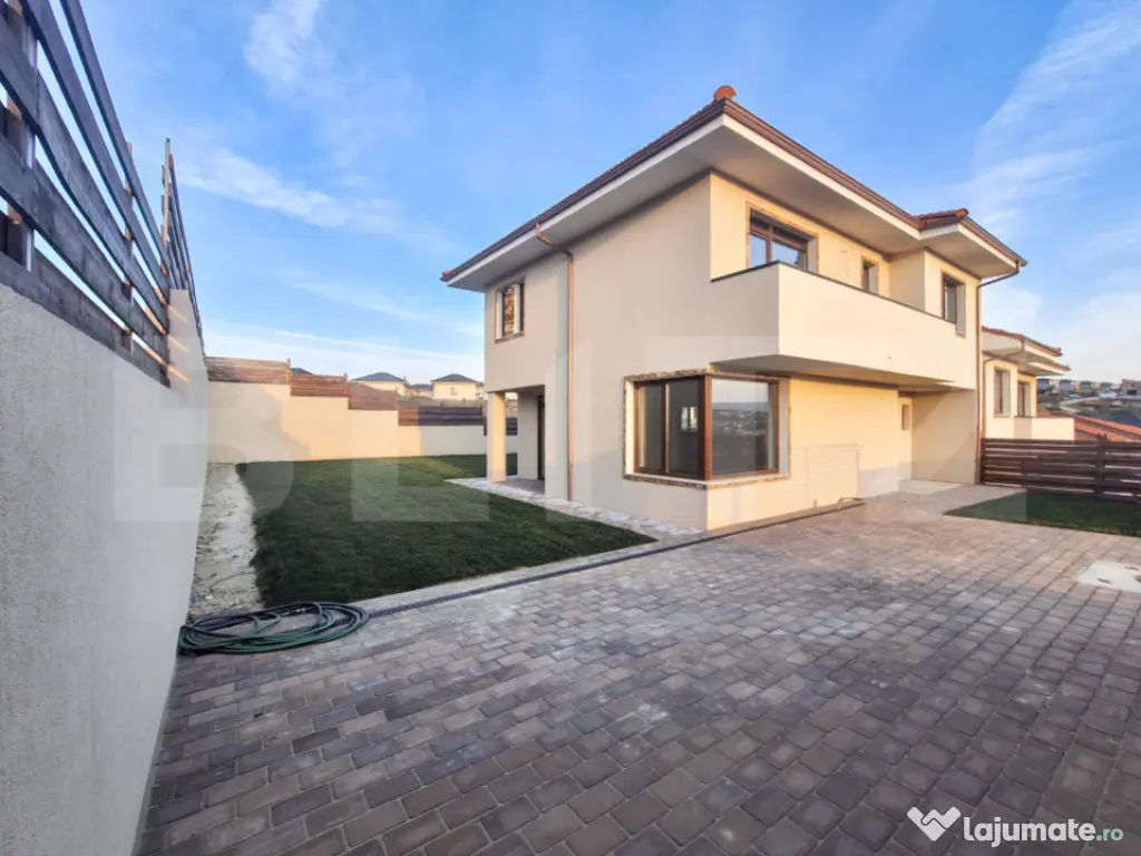 Duplex vedere panoramică, 120 mp utili, 350 mp teren, Dezmi