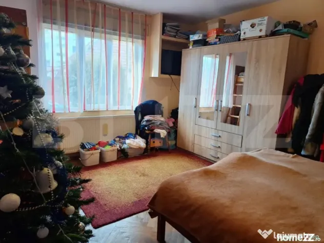 Casa in Tractorul, 5 min de mall Coresi , SAUNA SI GARAJ+ Ga - Brasov (Brasov)