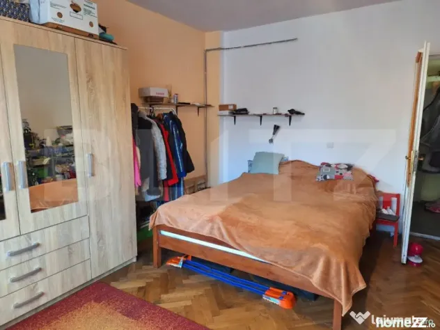 Casa in Tractorul, 5 min de mall Coresi , SAUNA SI GARAJ+ Ga - Brasov (Brasov)