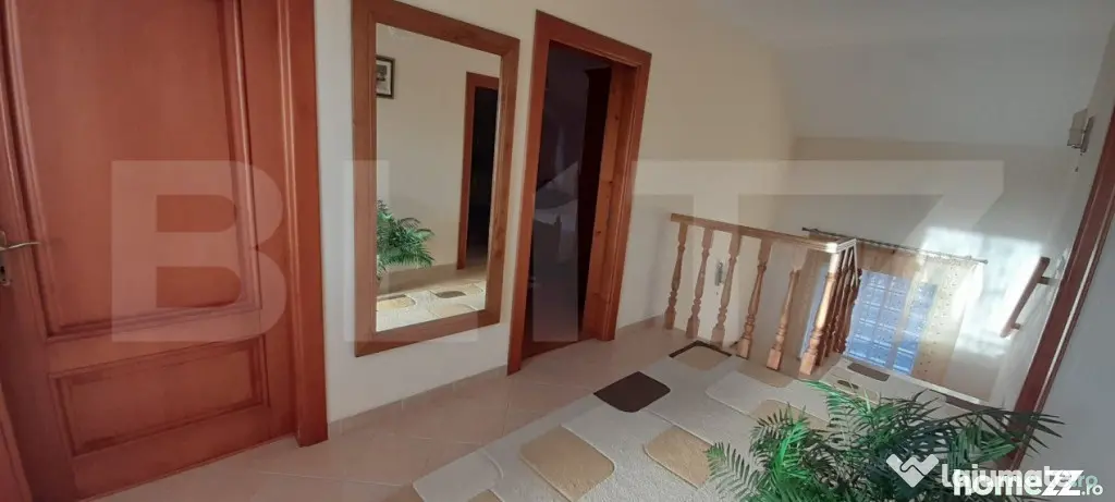 Casa cu 4 camere, 220 mp, zona Itcani - Suceava (Suceava)