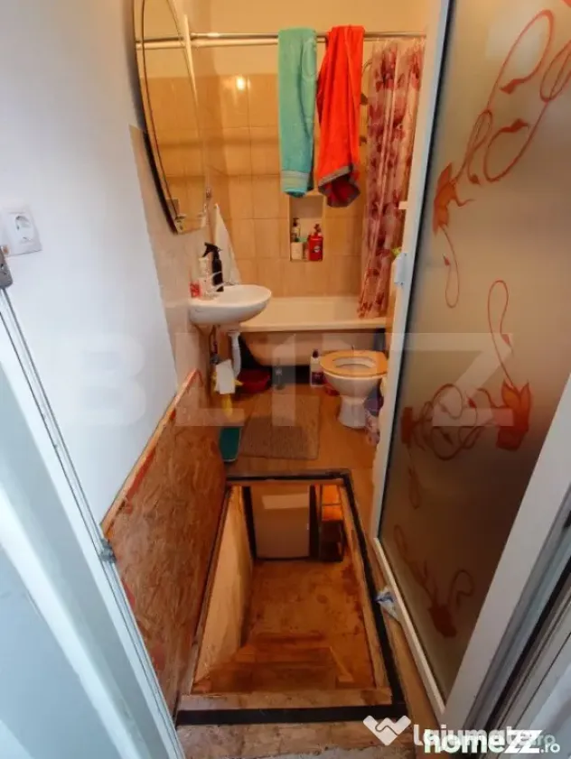 Casa de vanzare in Bartolomeu - Oportunitate de Investitie